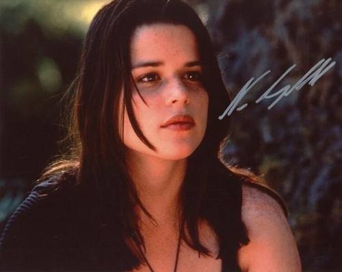Neve campbell signed - neve,