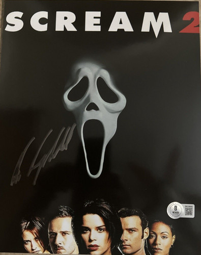 Neve campbell autographed - neve,